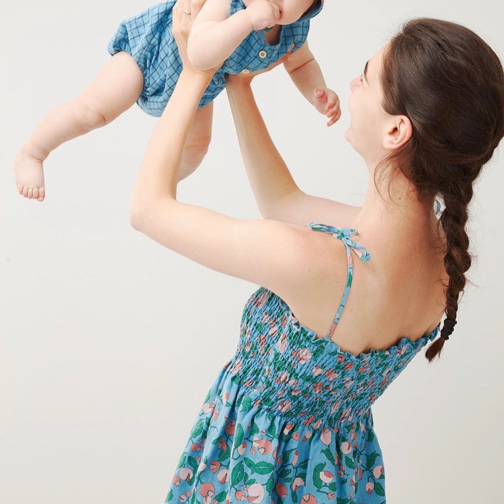 Oeuf linen dress for mama size small